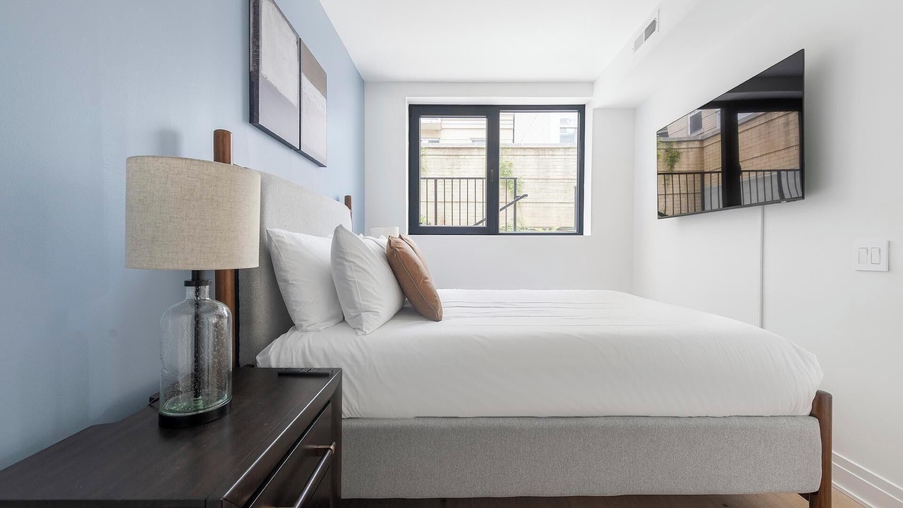 Photo of Bedroom in Mount Vernon Square