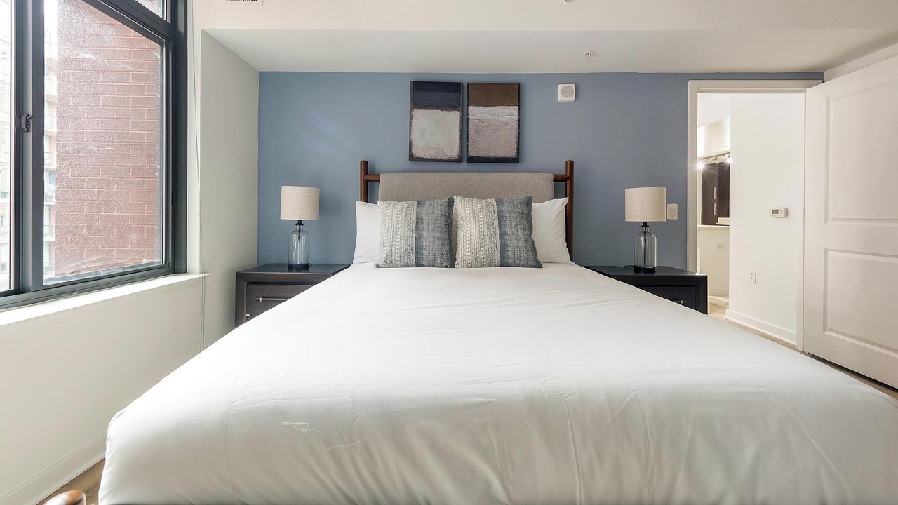 Photo of Bedroom in Navy Yard