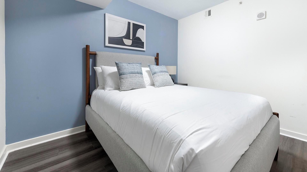 Photo of Bedroom in Navy Yard