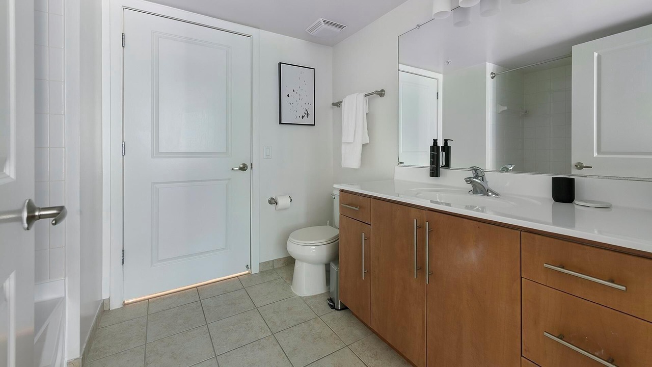 Photo of Bathroom in Navy Yard
