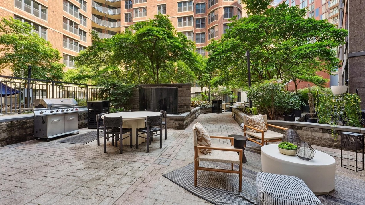 Photo of Outdoor in Navy Yard