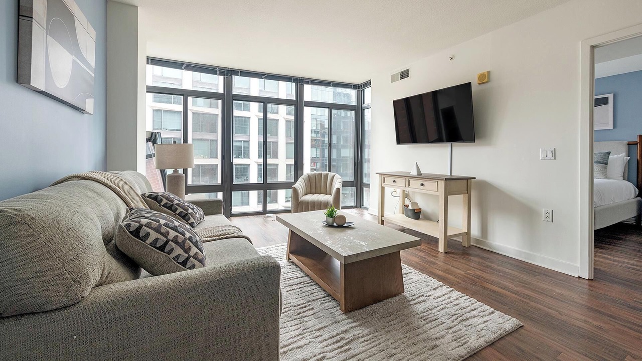 Photo of Livingroom in Navy Yard