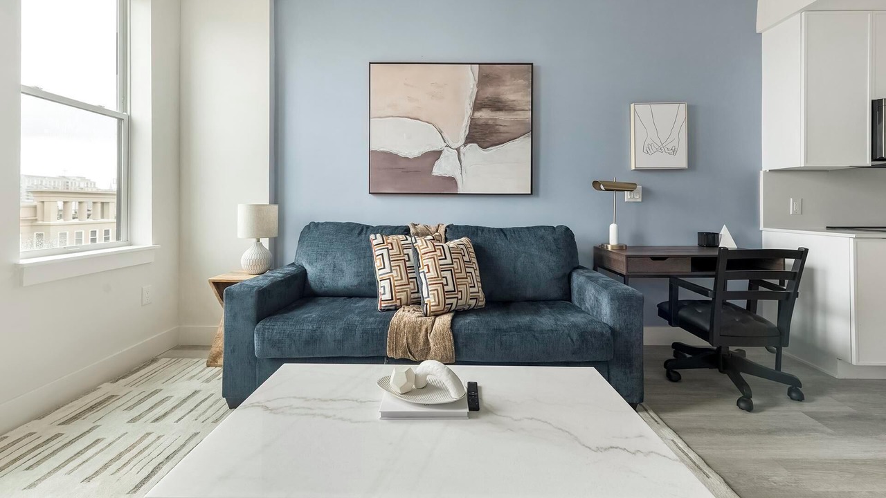 Photo of Livingroom in Cardozo