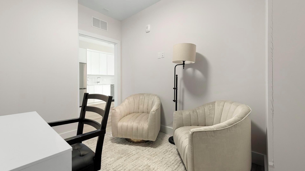 Photo of Livingroom in Cardozo