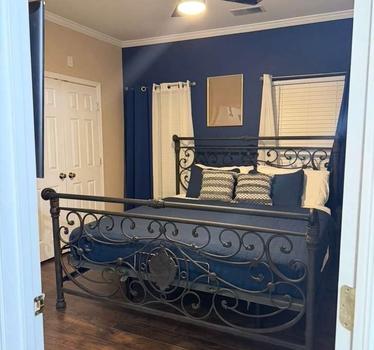 Photo of Bedroom in Russett