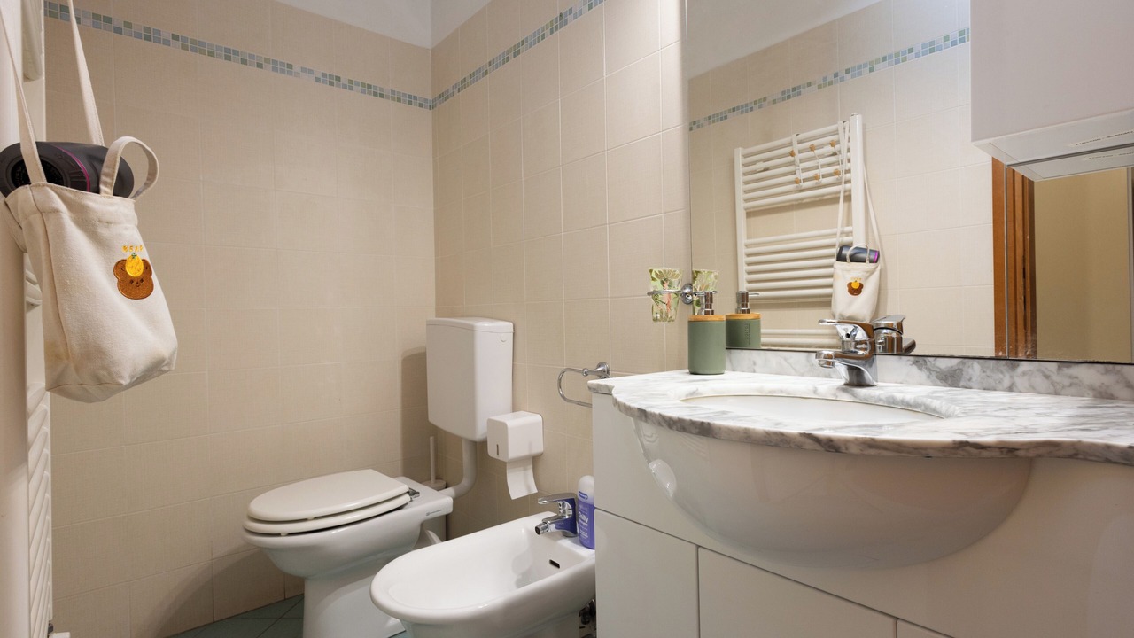 Photo of Bathroom in Le Cure