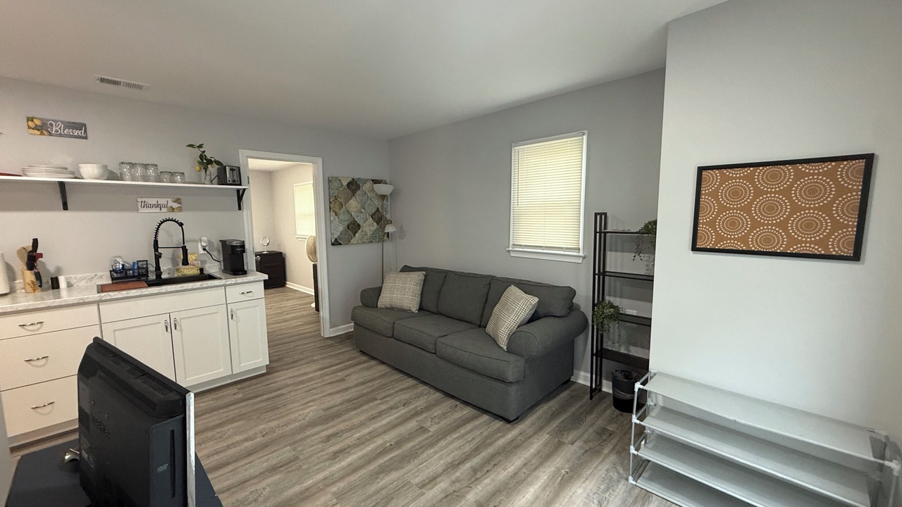 Photo of Livingroom in Burlington