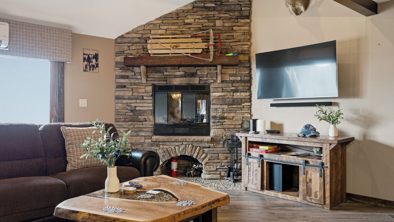Photo of Livingroom in Village at Camelback