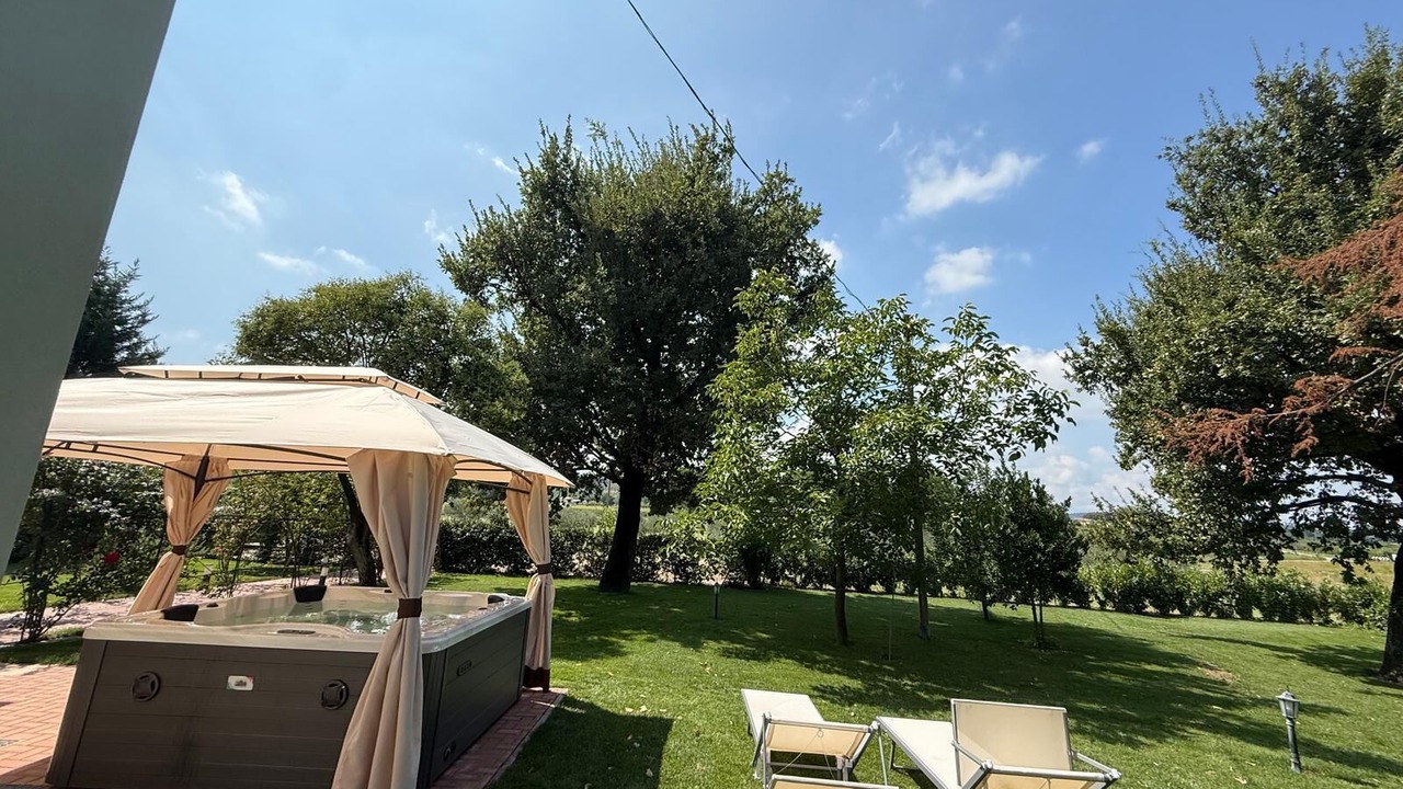 Photo of Patio Balcony in Oriolo dei Fichi