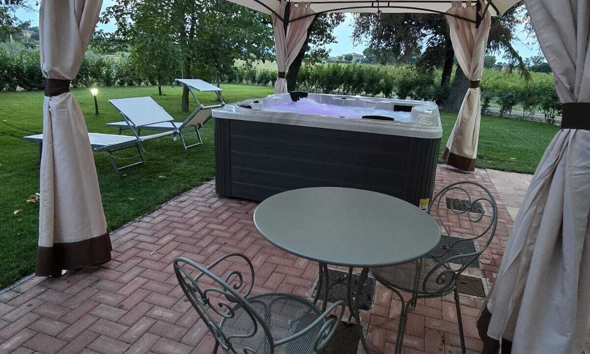 Photo of Patio Balcony in Oriolo dei Fichi