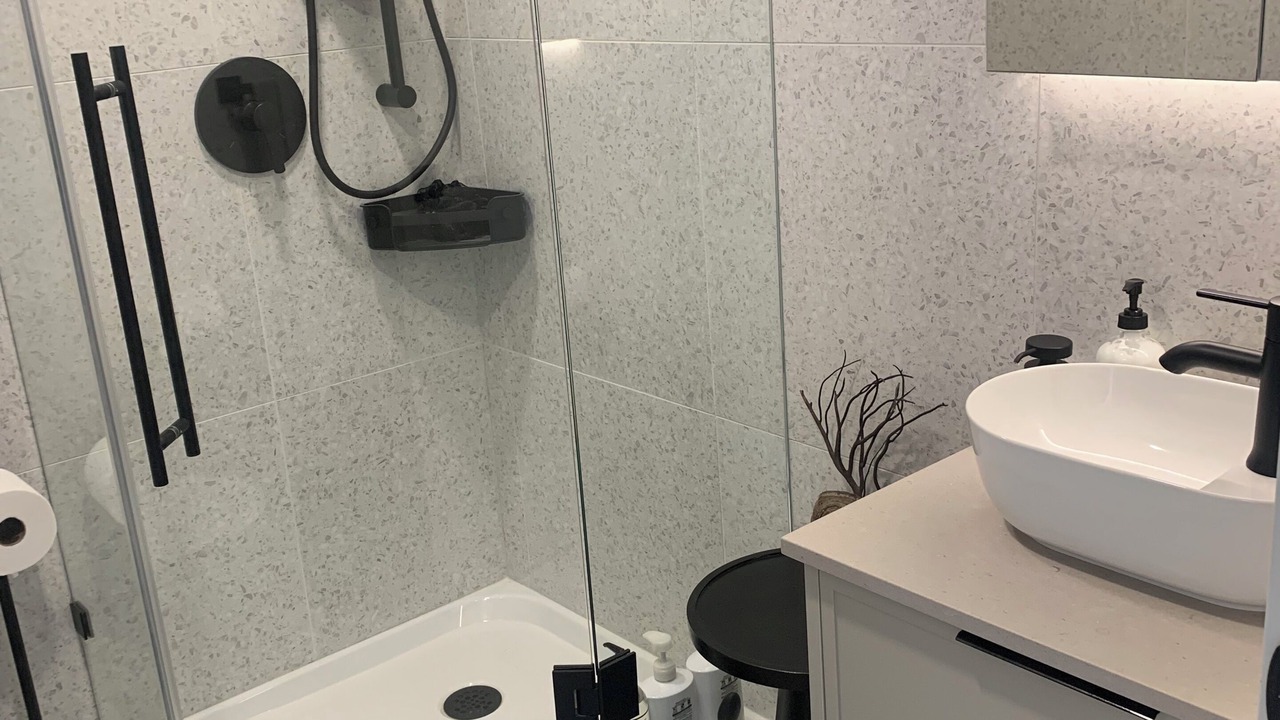 Photo of Bathroom in Lower Lonsdale