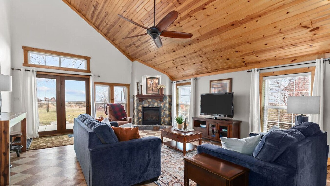 Photo of Livingroom in Little Suamico