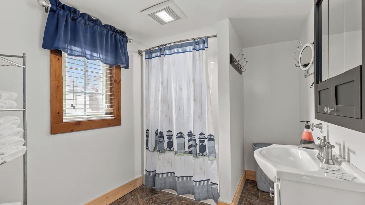 Photo of Bathroom in Little Suamico