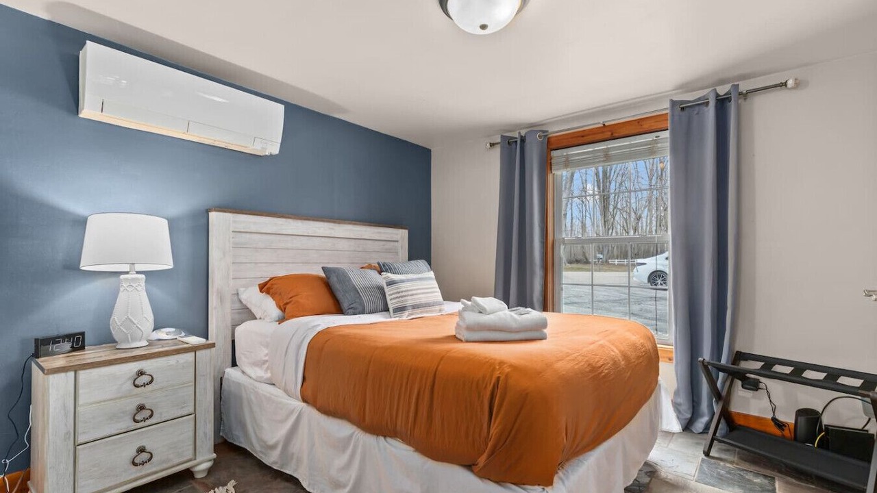 Photo of Bedroom in Little Suamico