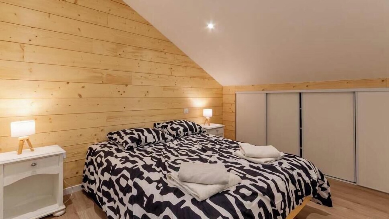 Photo of Bedroom in Esserts-Blay