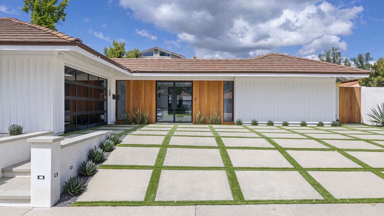Photo of Outdoor in Westlake Village