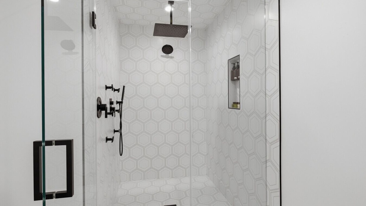 Photo of Bathroom in Westlake Village
