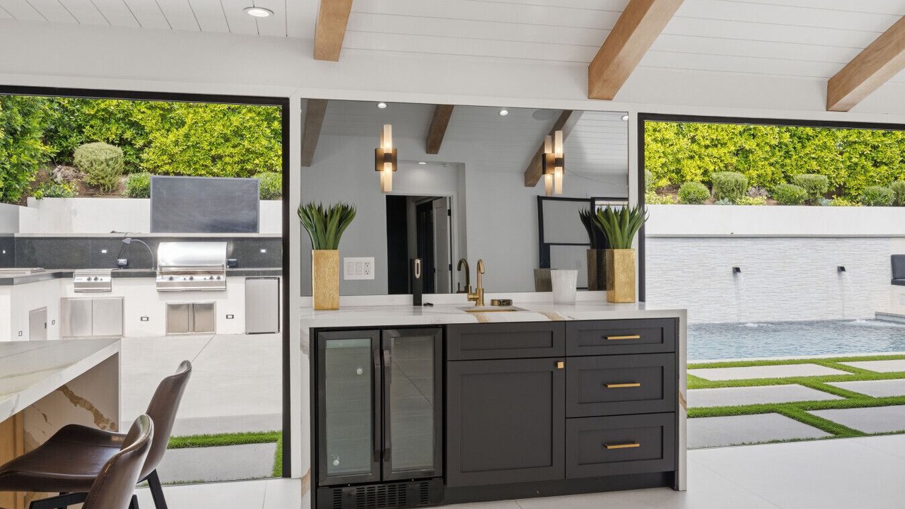 Photo of Outdoor in Westlake Village