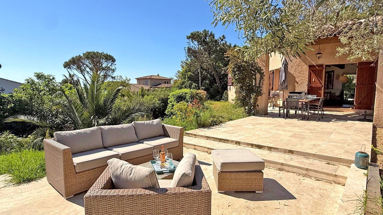 Photo of Patio Balcony in Plage de la Garonnette
