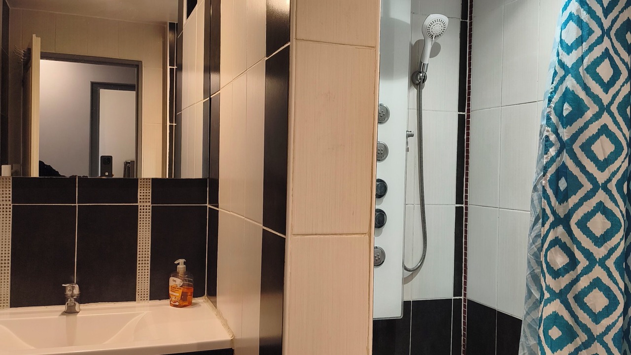 Photo of Bathroom in Albertville