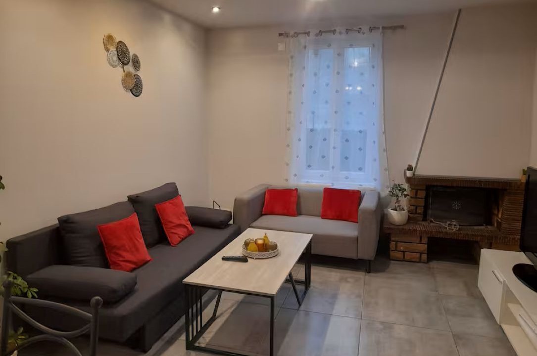 Photo of Livingroom in Albertville