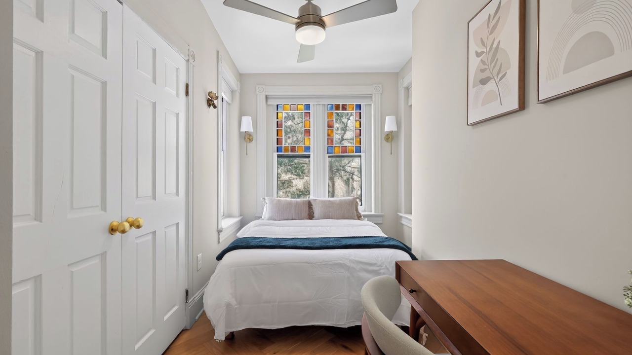 Photo of Bedroom in Cardozo