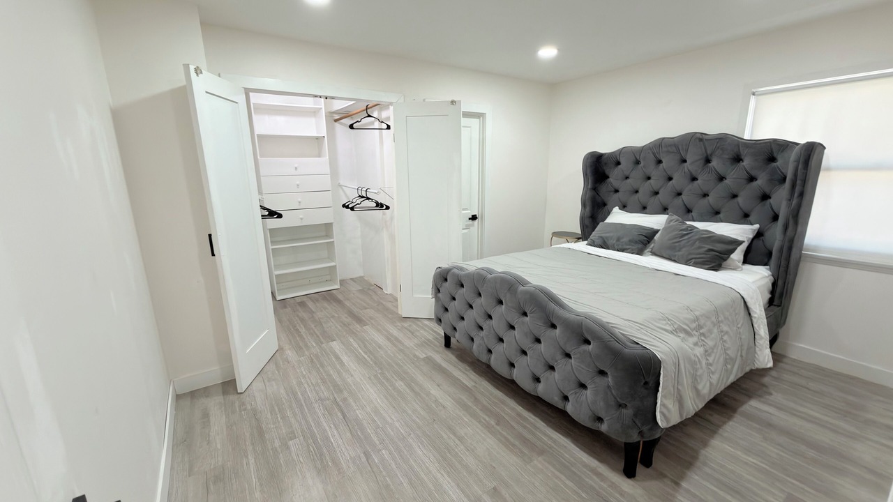 Photo of Bedroom in Santa Susana