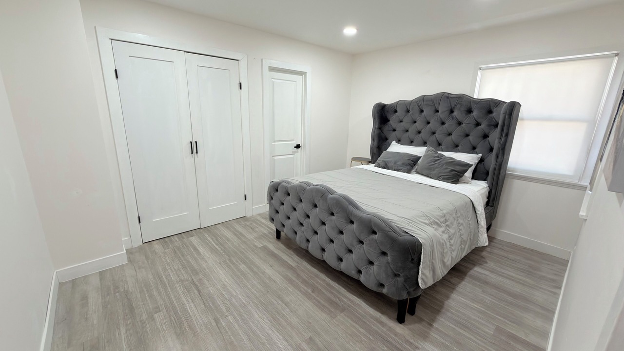 Photo of Bedroom in Santa Susana