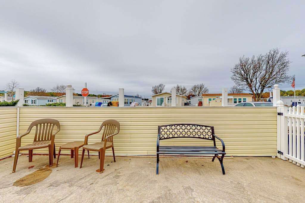 Photo of Patio Balcony in Assateague Pointe