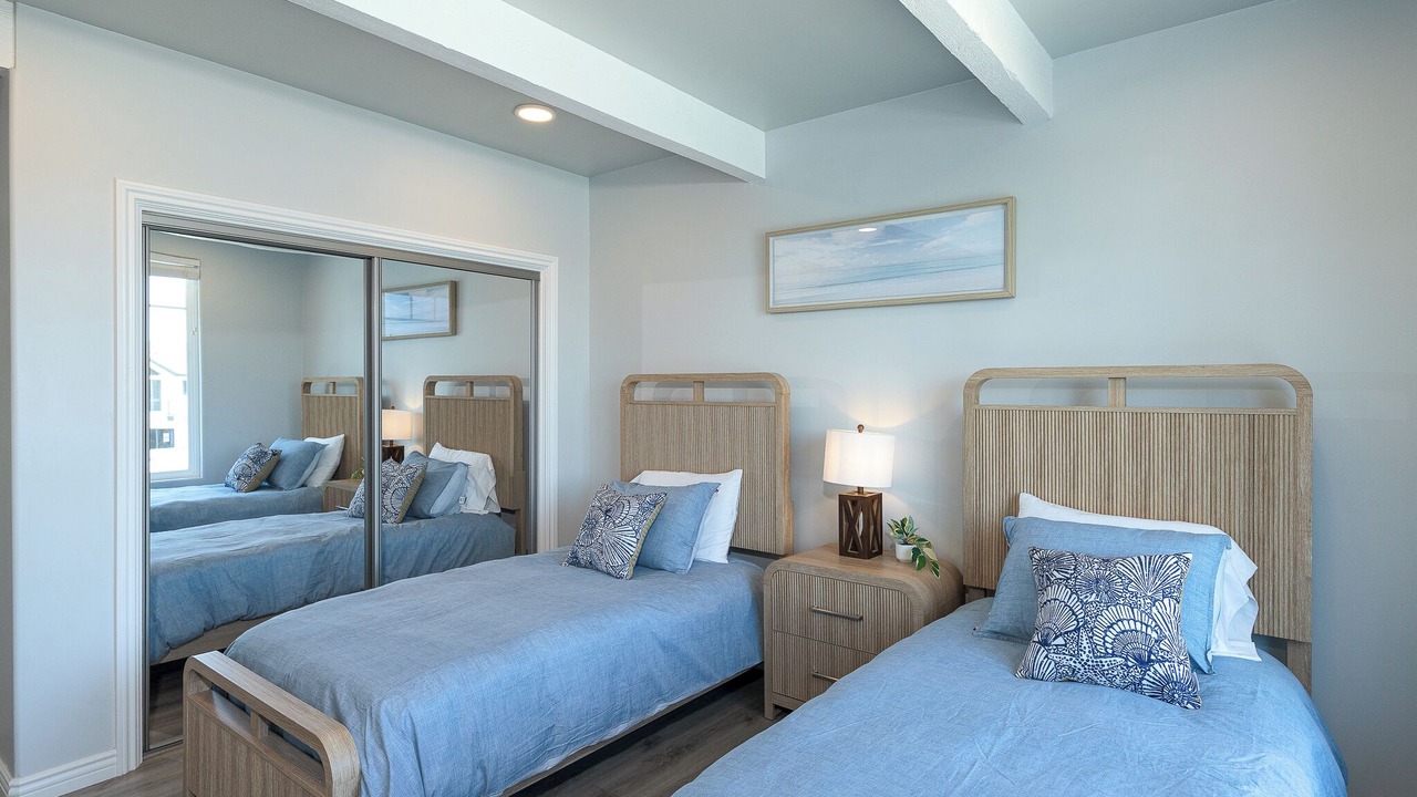 Photo of Bedroom in Oxnard Shores
