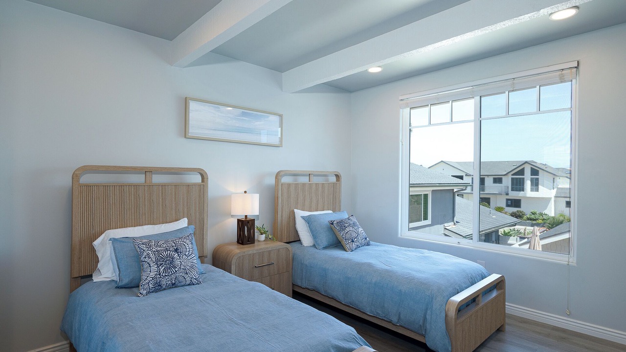Photo of Bedroom in Oxnard Shores
