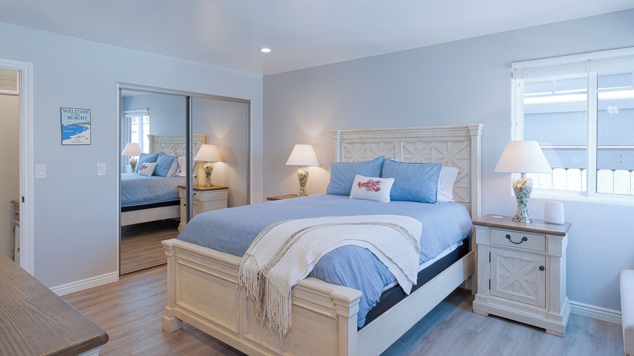 Photo of Bedroom in Oxnard Shores