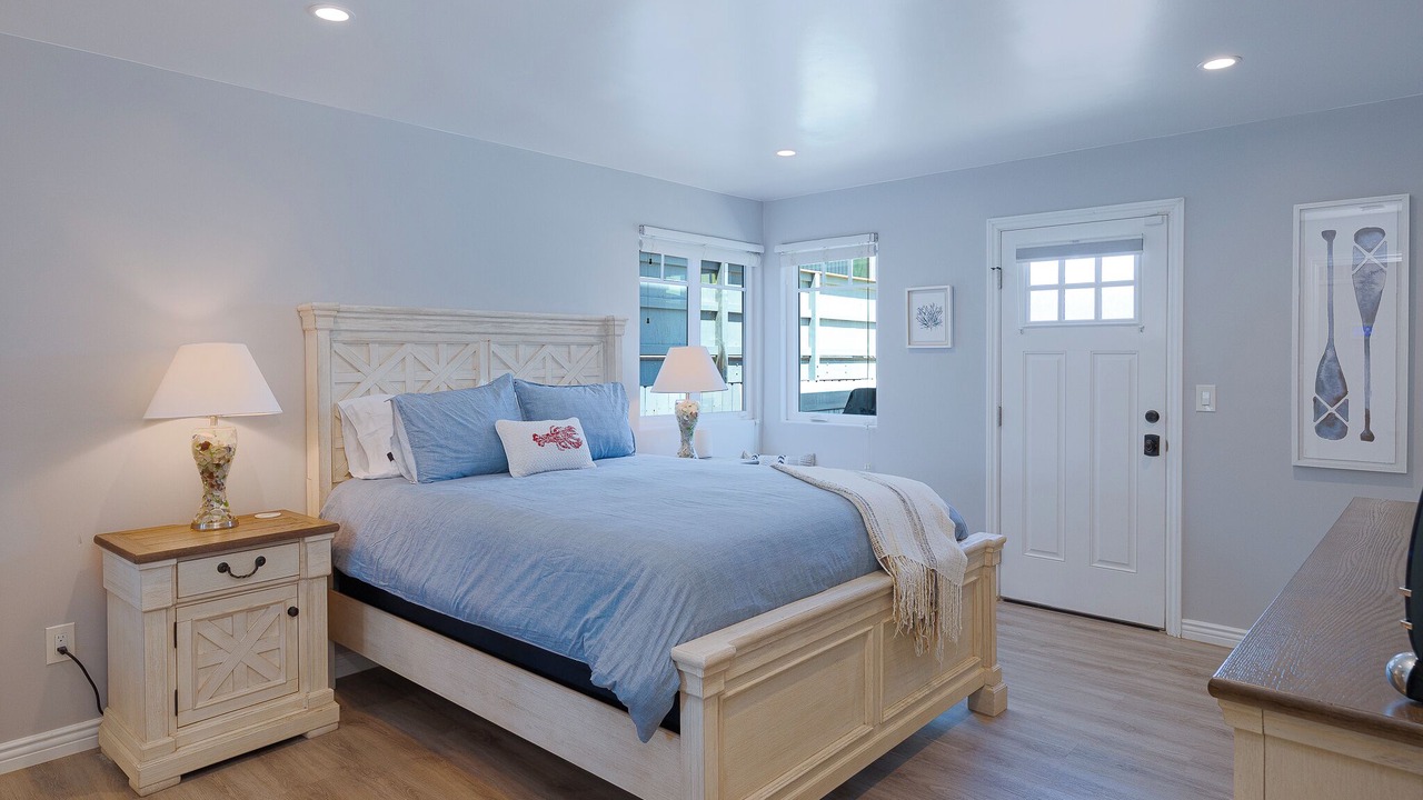 Photo of Bedroom in Oxnard Shores