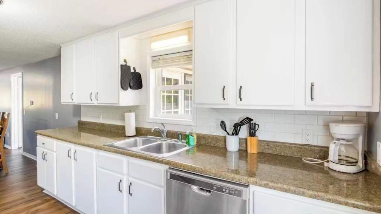 Photo of Kitchen in Sunrise Beach