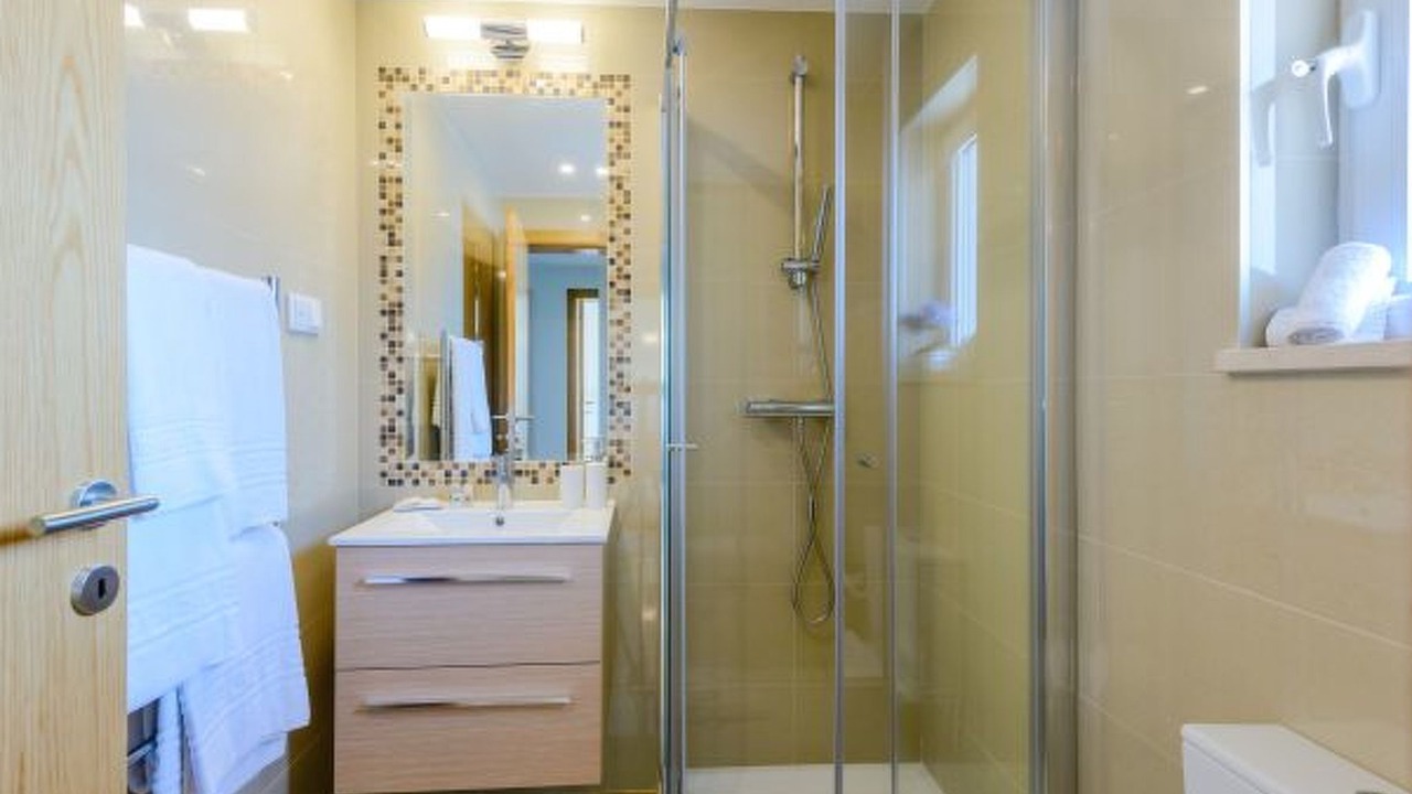 Photo of Bathroom in Atalaia