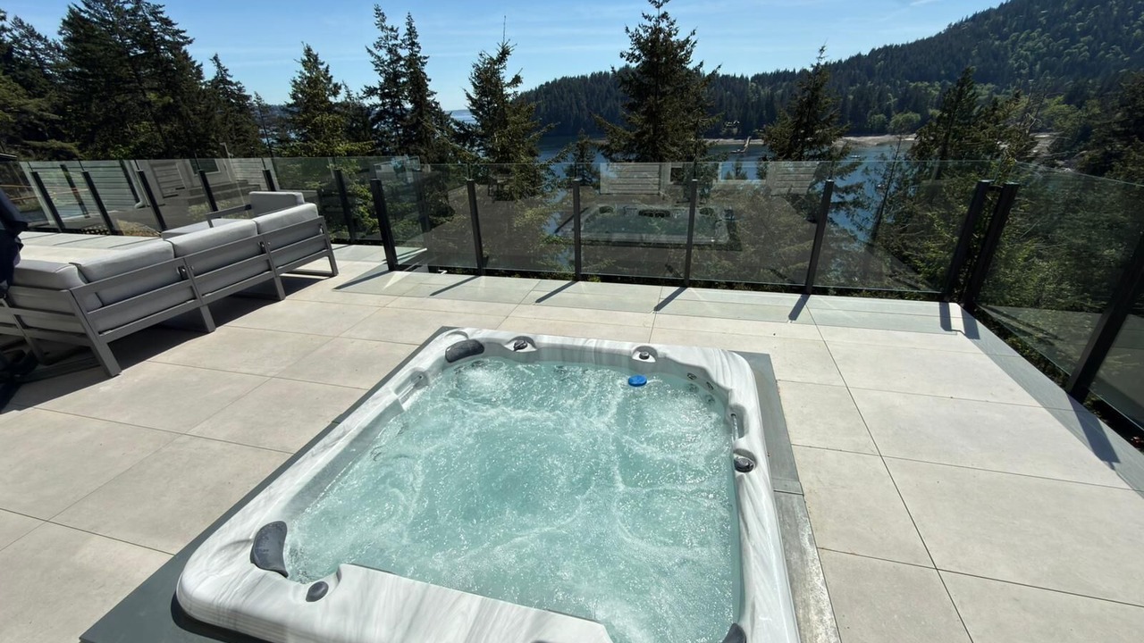 Photo of Patio Balcony in Bowen Island