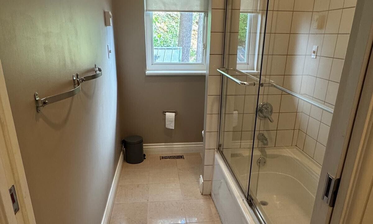 Photo of Bathroom in Bowen Island