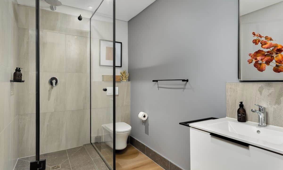 Photo of Bathroom in Observatory