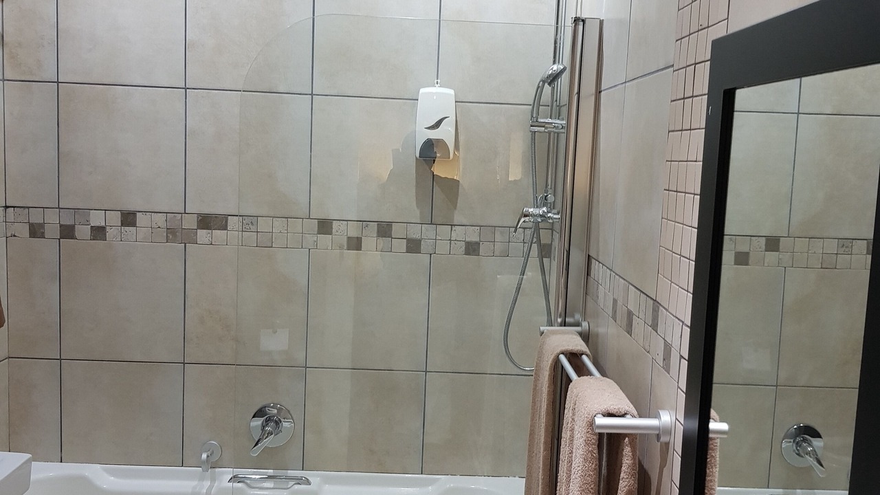 Photo of Bathroom in Fairland