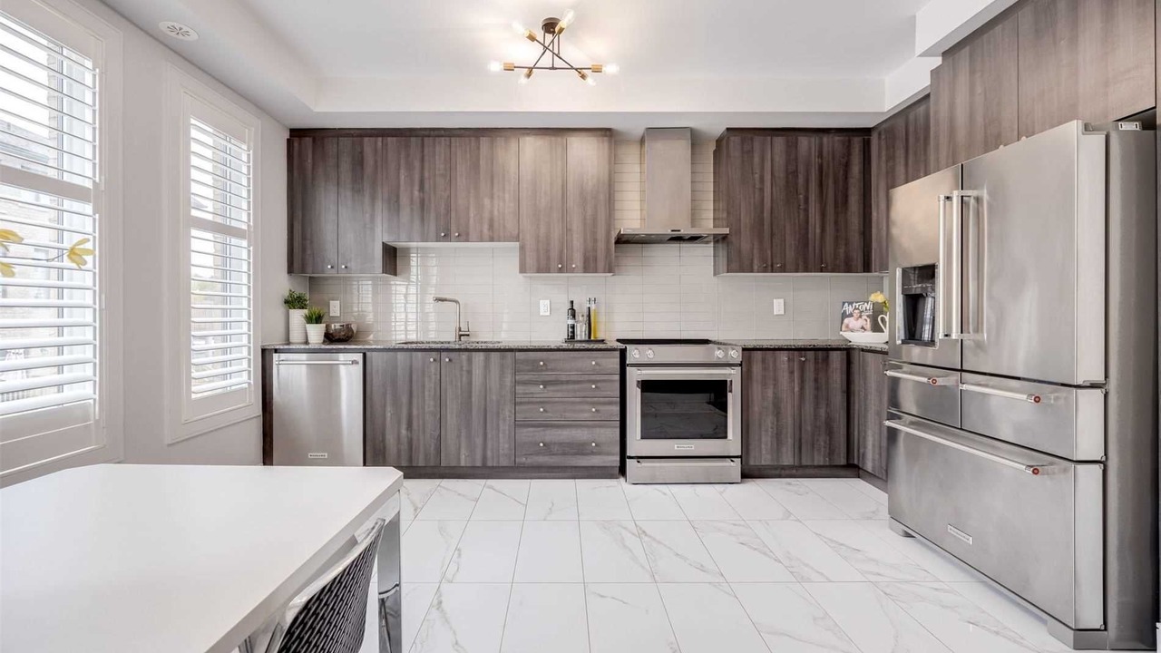 Photo of Kitchen in Lakeview