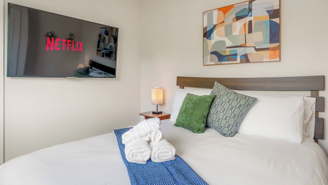 Photo of Bedroom in Bryn Mawr-Skyway