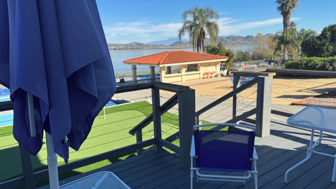 Photo of Outdoor in Lakeland Village