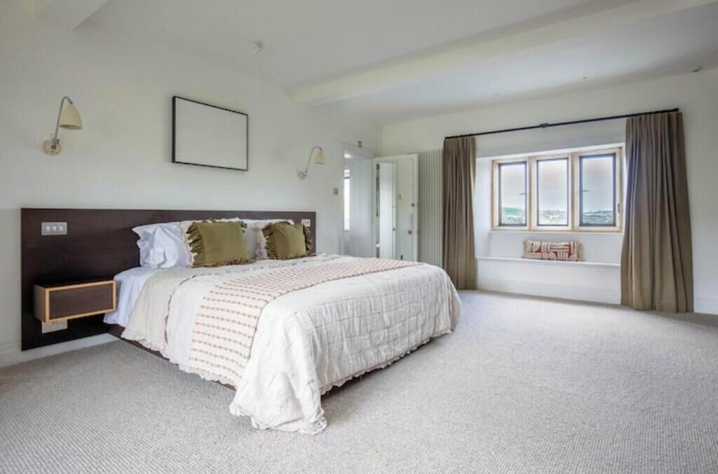 Photo of Bedroom in Whichford