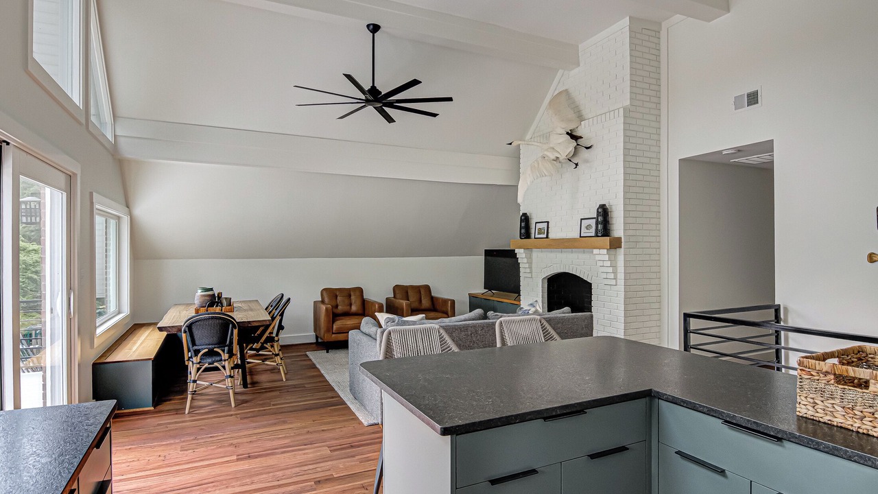 Photo of Livingroom in Stokes