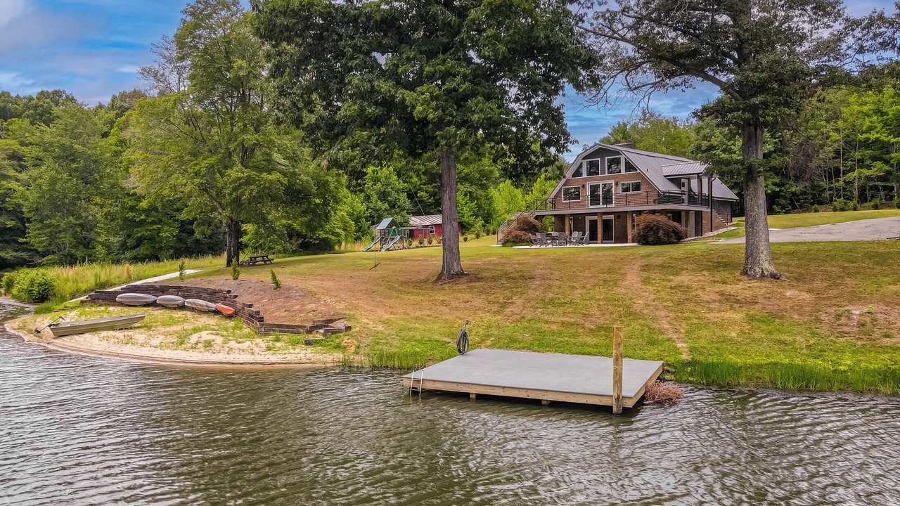 Photo of Outdoor in Stokes