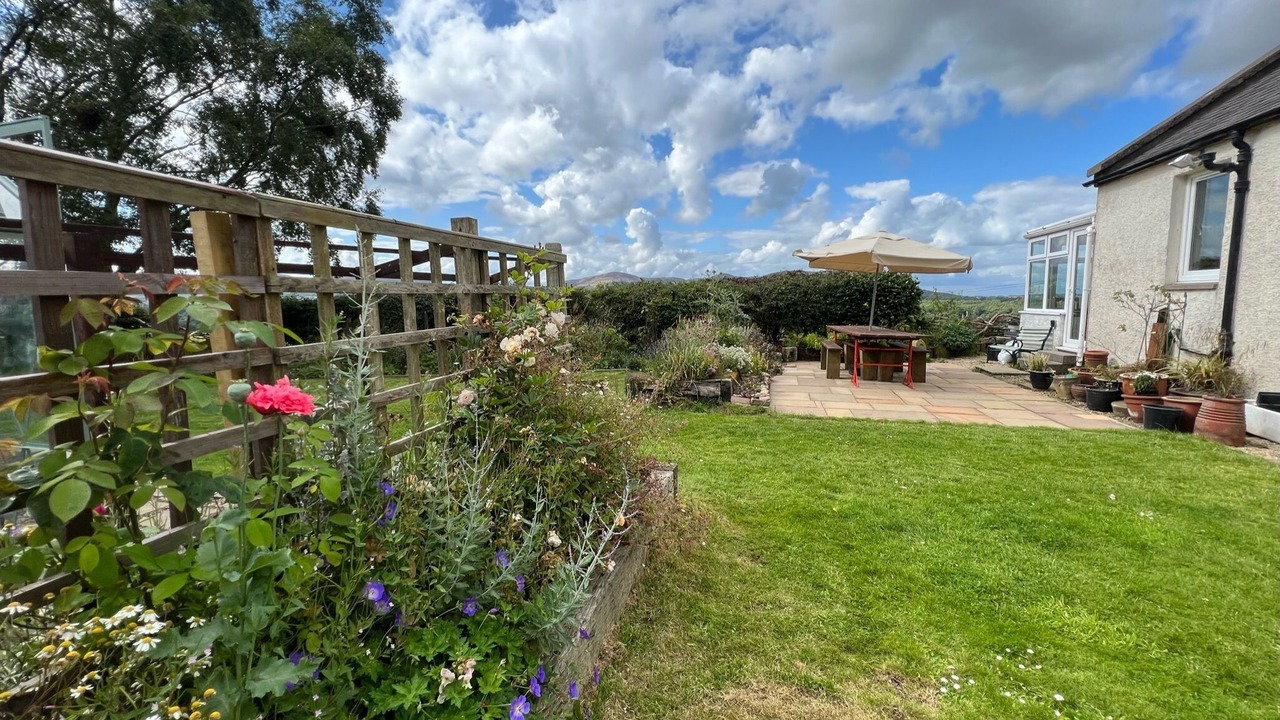 Photo of Patio Balcony in Roslin