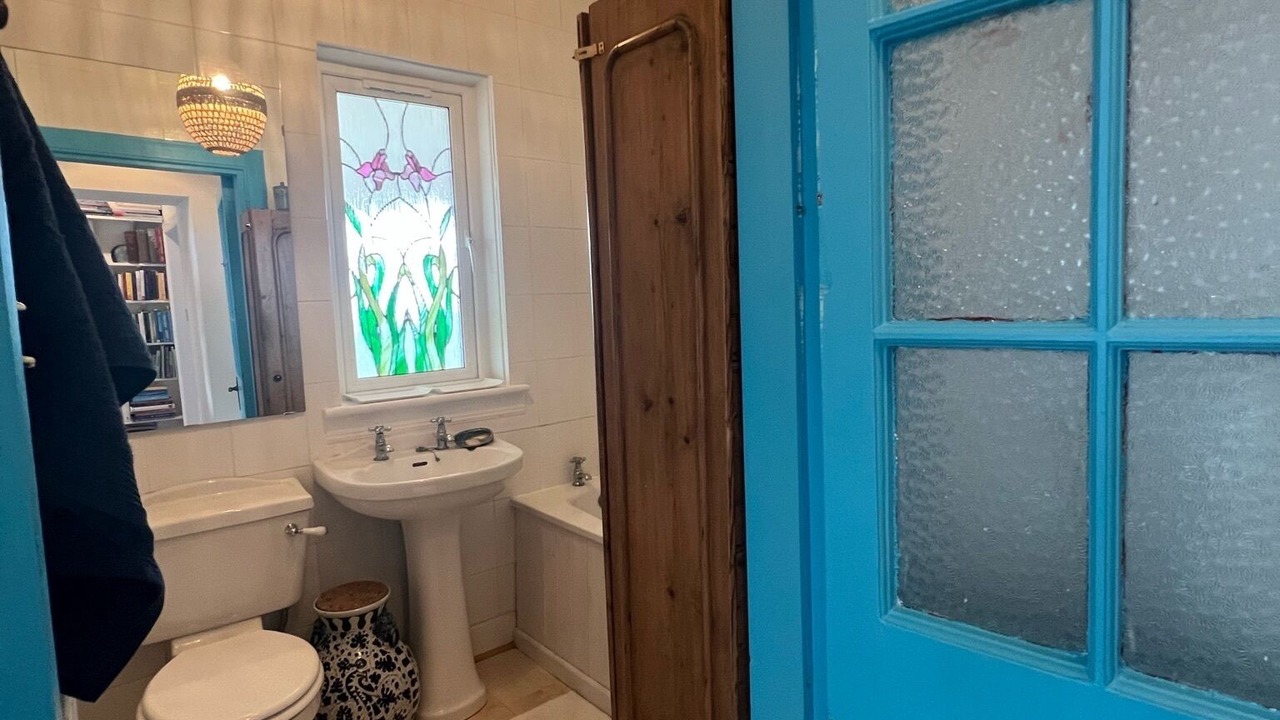 Photo of Bathroom in Roslin