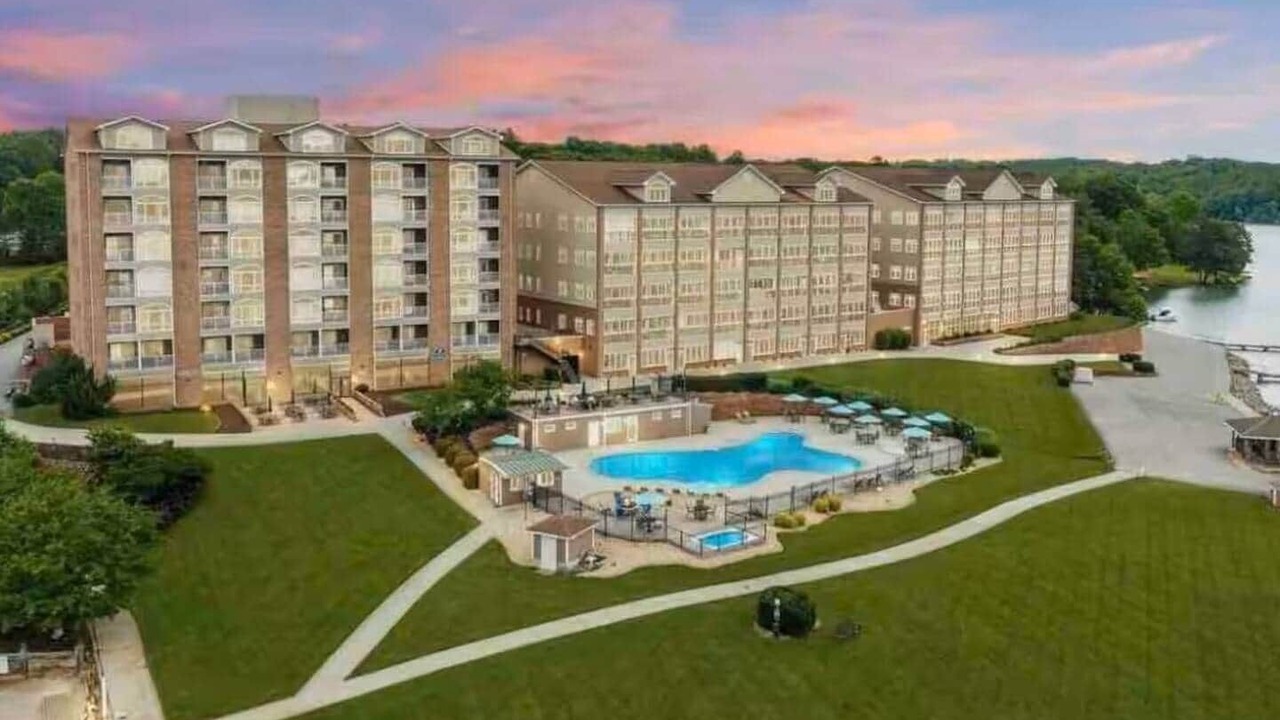 Photo of Outdoor in Smith Mountain Lake