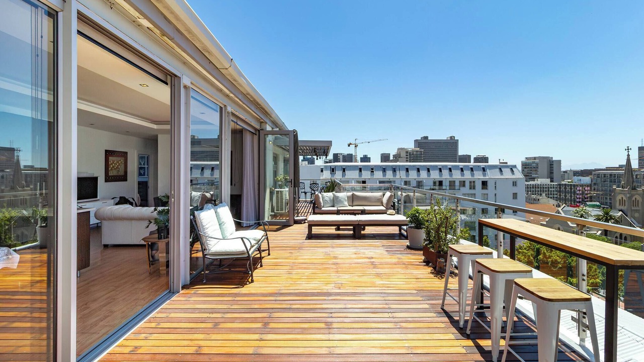 Photo of Patio Balcony in Cape Town City Centre