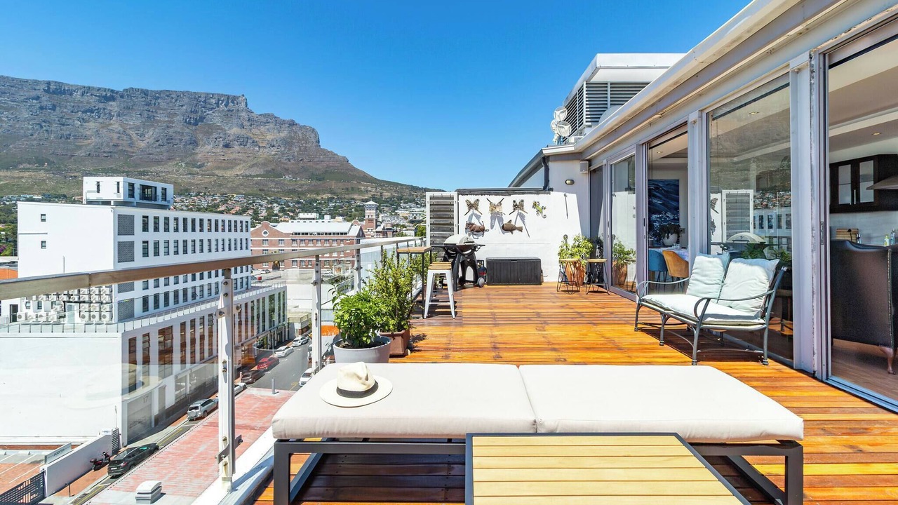 Photo of Patio Balcony in Cape Town City Centre